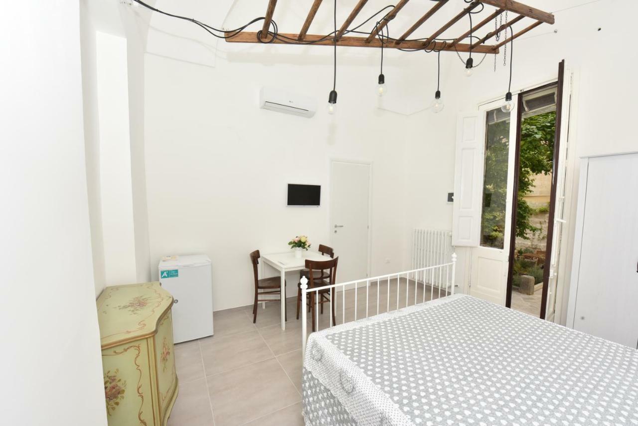 Il Giardino Di Benedetta Bed & Breakfast Lecce Exterior photo